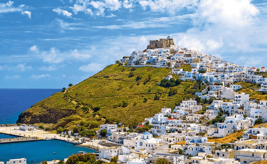 Top Greek Islands for U.S. Buyers Looking for Vacation Homes