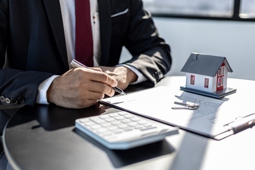 investing-in-crete-cyclades-dodecanese-2025