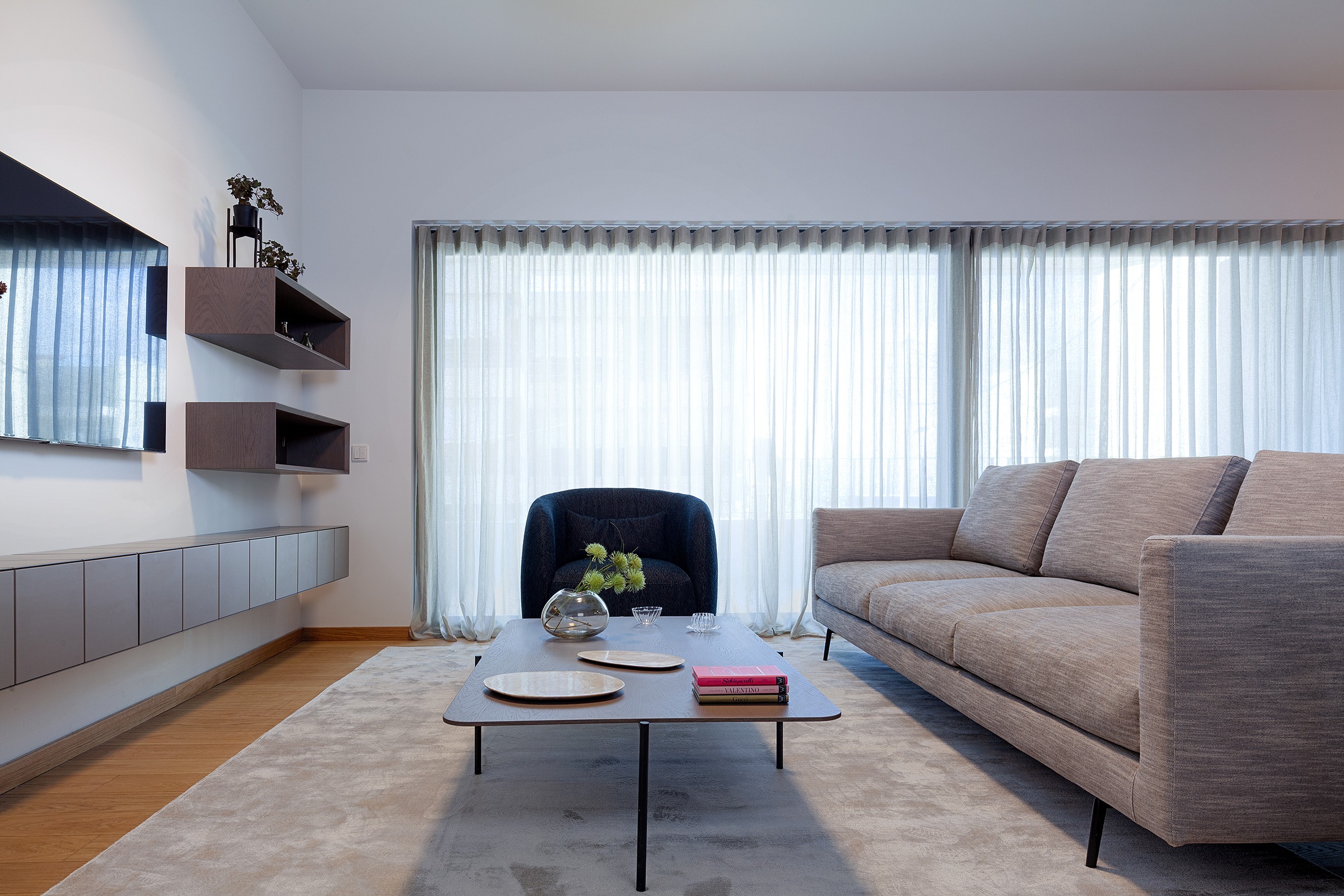 Why Modern Apartments in Greece Are the Smarter Investment for International Buyers