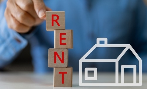 Rental Yields in Greek Islands vs Mainland: What Investors Should Expect in 2026