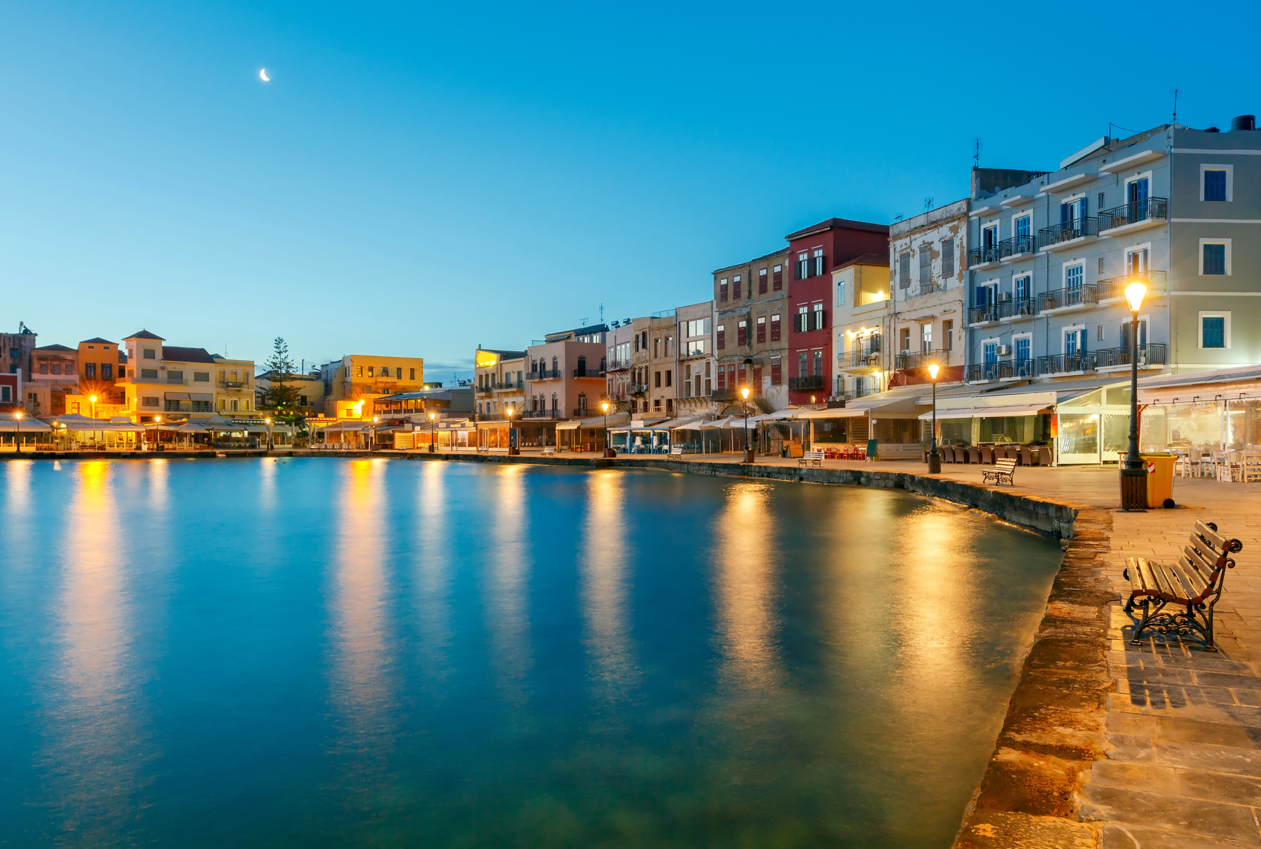 Short-Term vs Mid-Term Rentals in Greece: Which Performs Better in 2026?